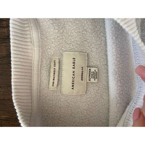 Set of 2 Animal Print Sweatshirts Aerie and American Eagle (XS) - Picture 3 of 3